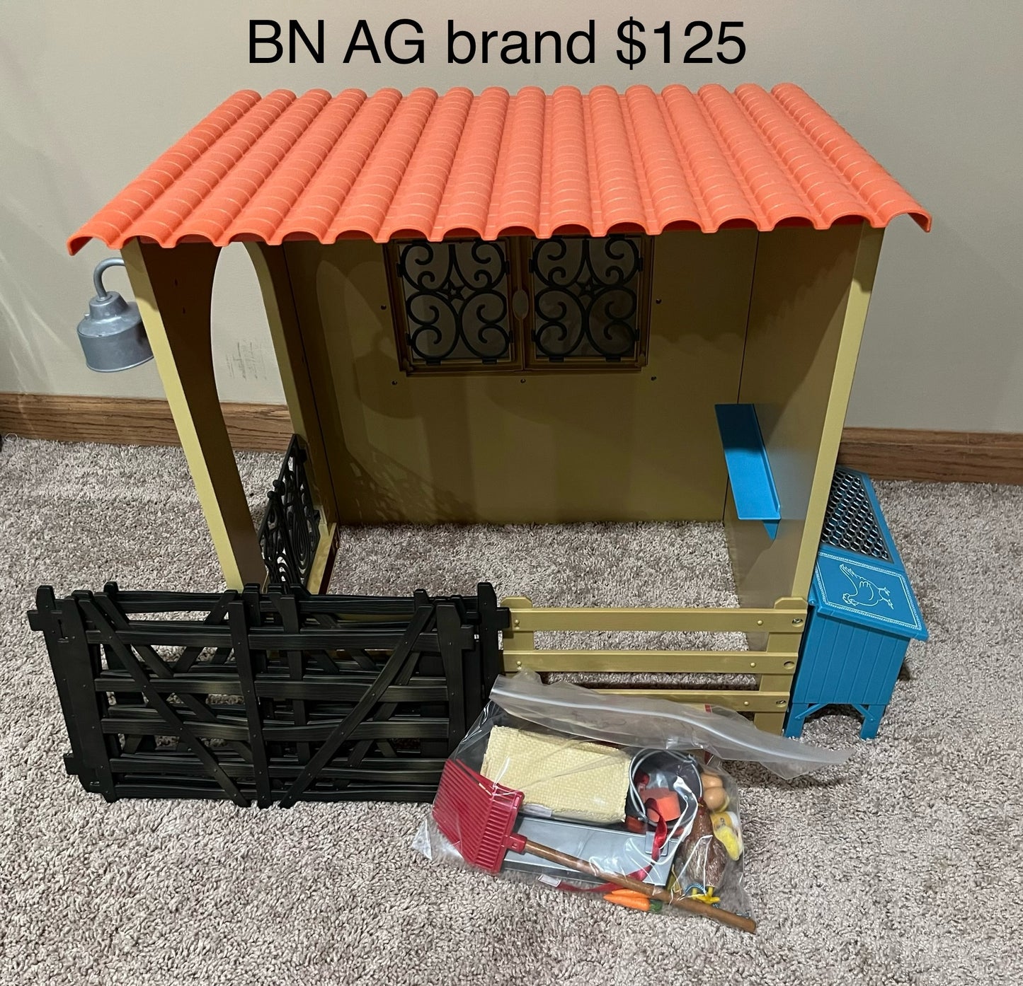 137 American Girl doll horse barn and chicken coop, BN
