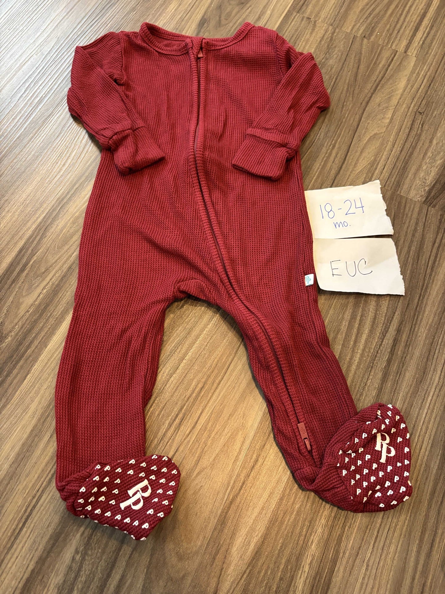 #77 - 18-24 Mo - EUC Posh Peanut - Bordeaux Waffle Zippy