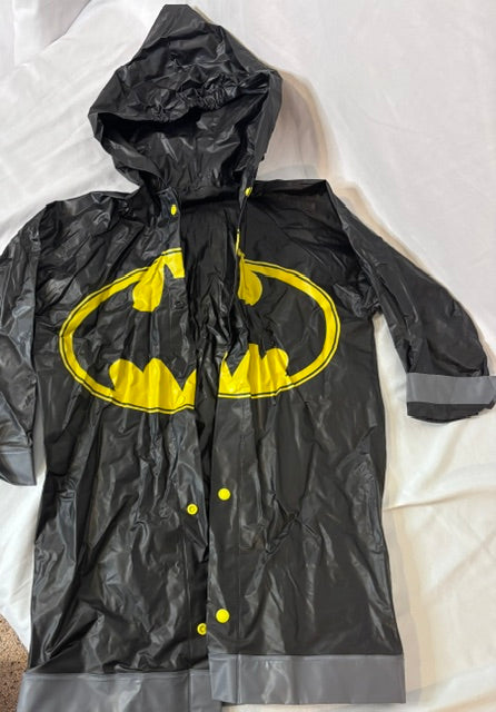 #90 Kids Batman raincoat size youth medium