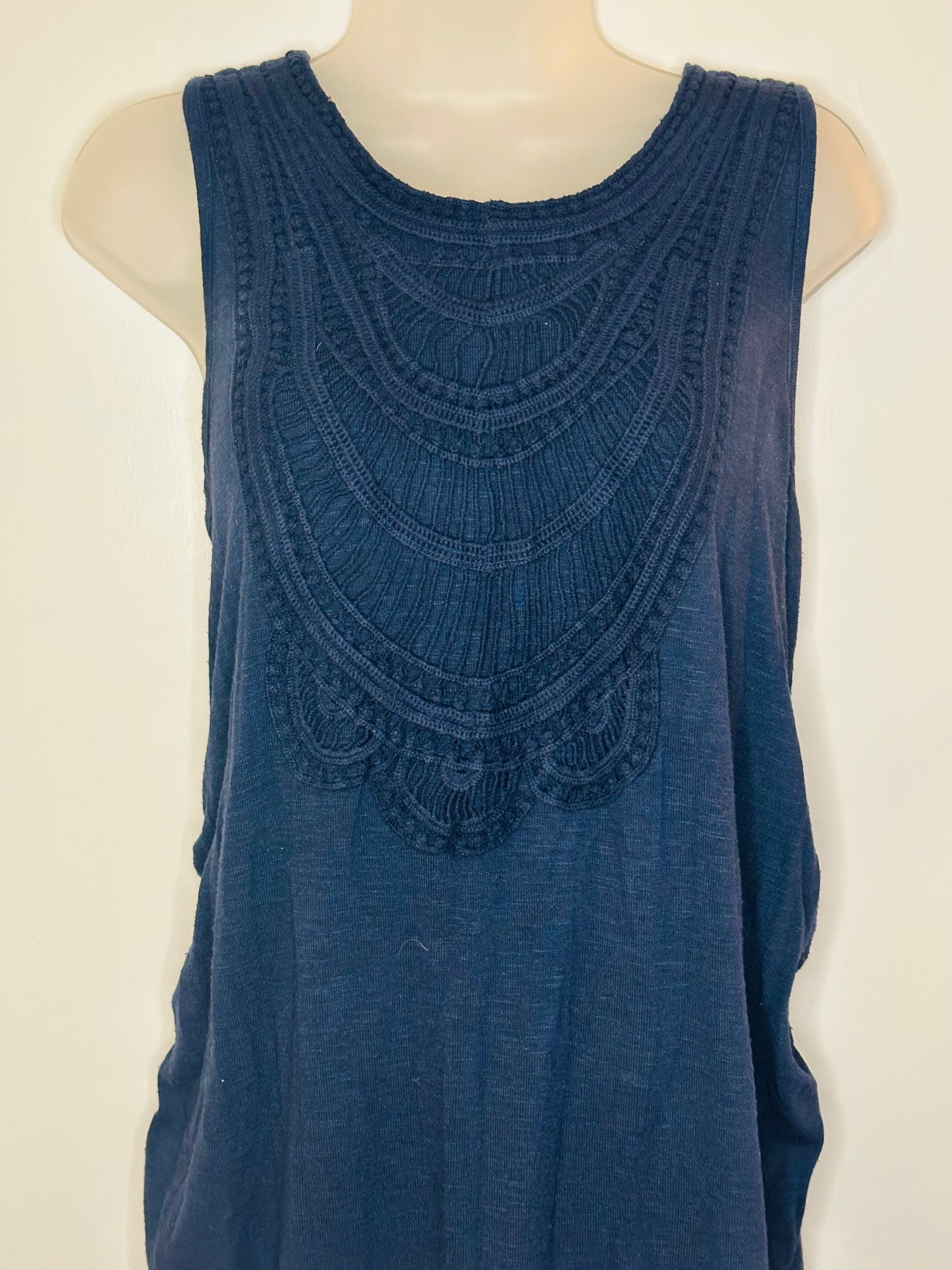 #94 Liz Lange Navy Maternity Dress with Crochet Detail - size S - VGUC