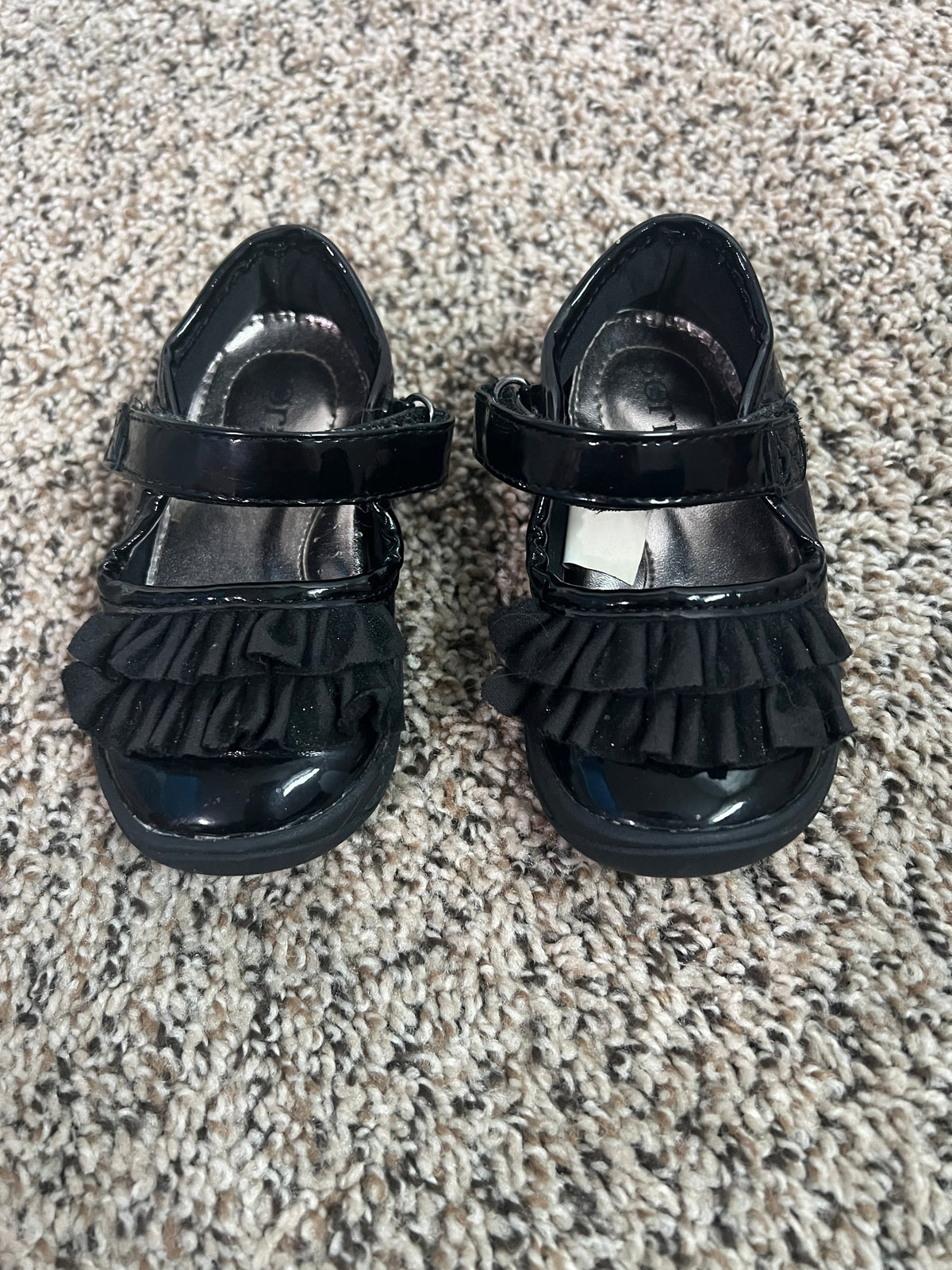 Seller #184 Girls size 5 holiday black dress shoes