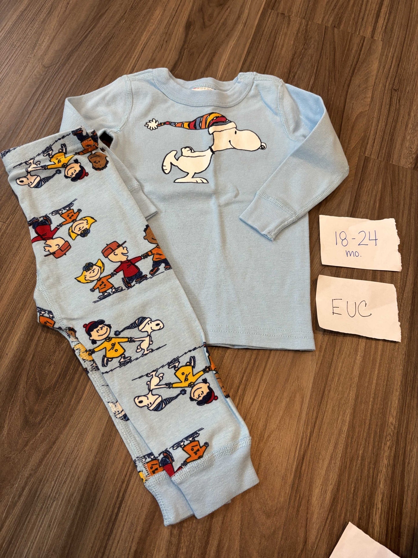 #138 - 18-24 Mo - EUC Hanna Andersson - Snoopy Christmas PJs - PU 45236