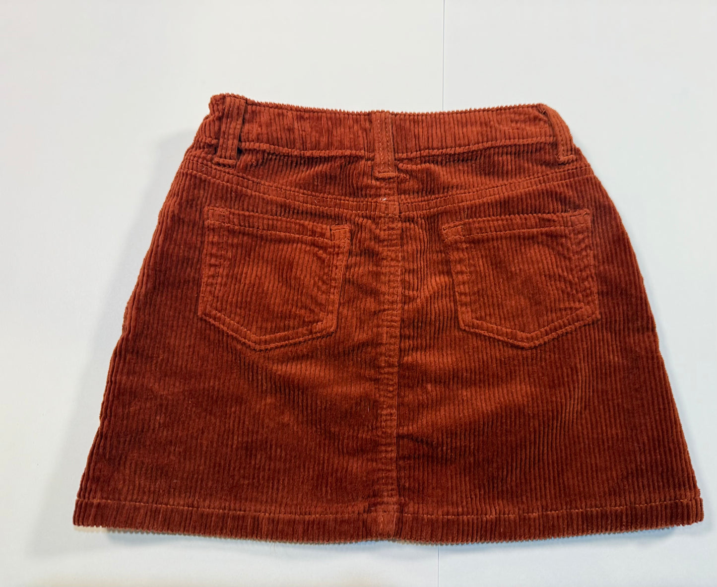 #180 Girls 4 Cat & Jack Brown Corduroy Skirt with Buttons