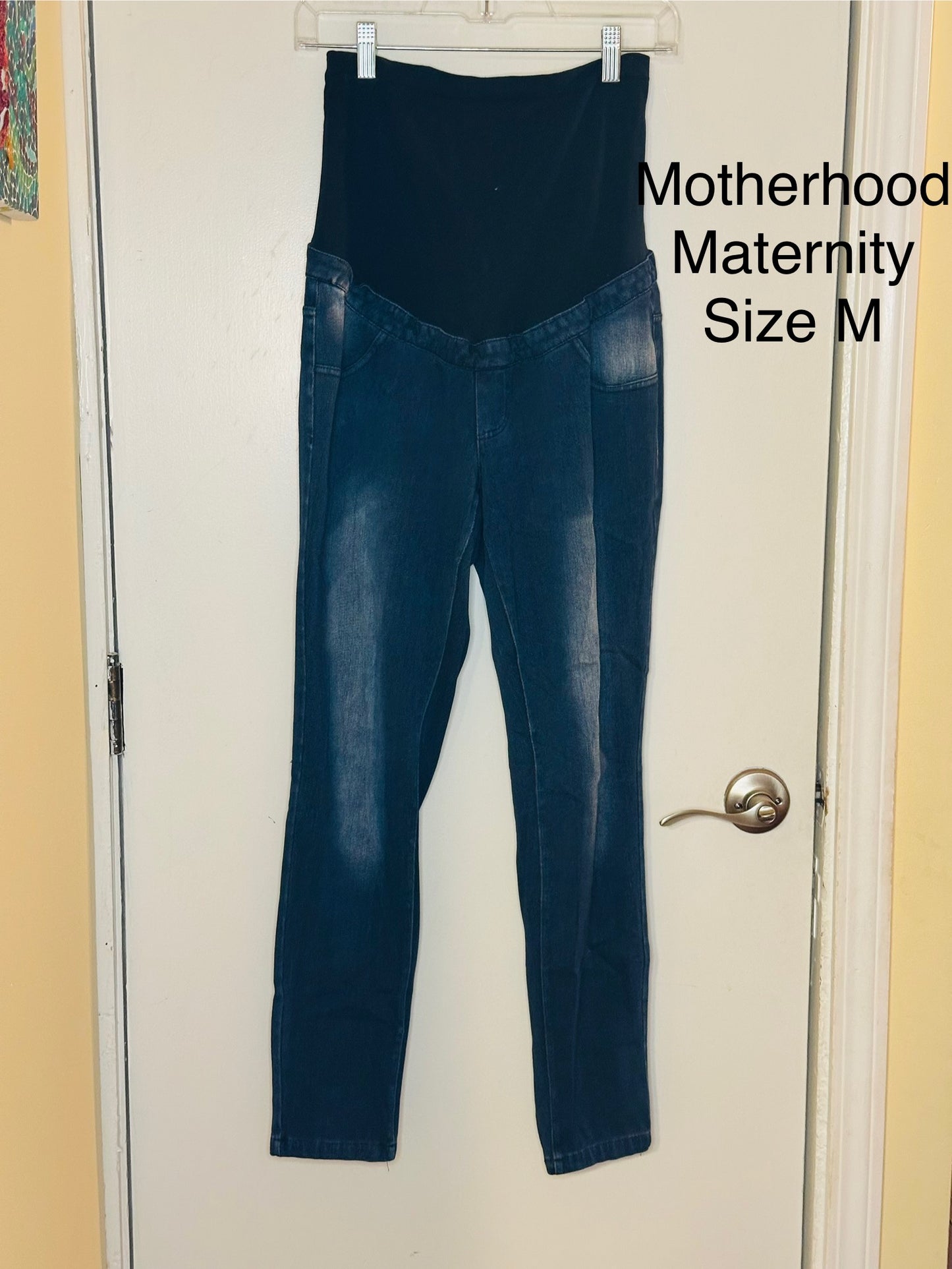 #94 Motherhood Maternity Jeans - size M - EUC