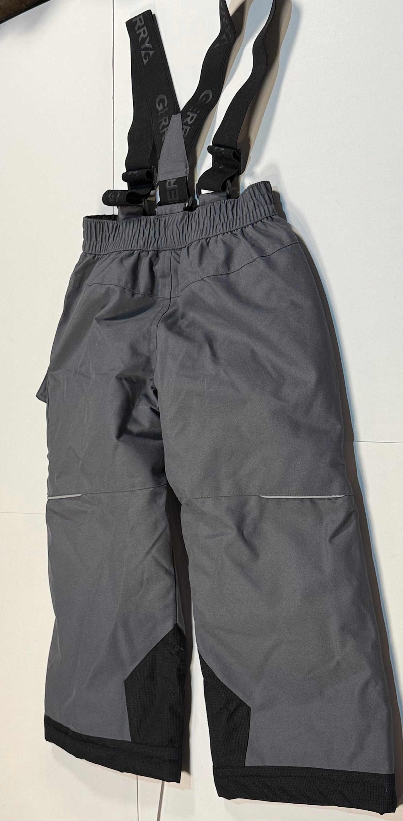 #180 Boys 5-6 Snow pants with Suspenders (2 available)