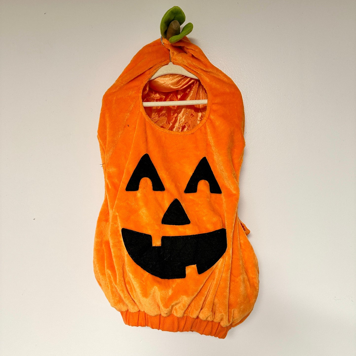 #87 Halloween pumpkin costume, 12-24 months