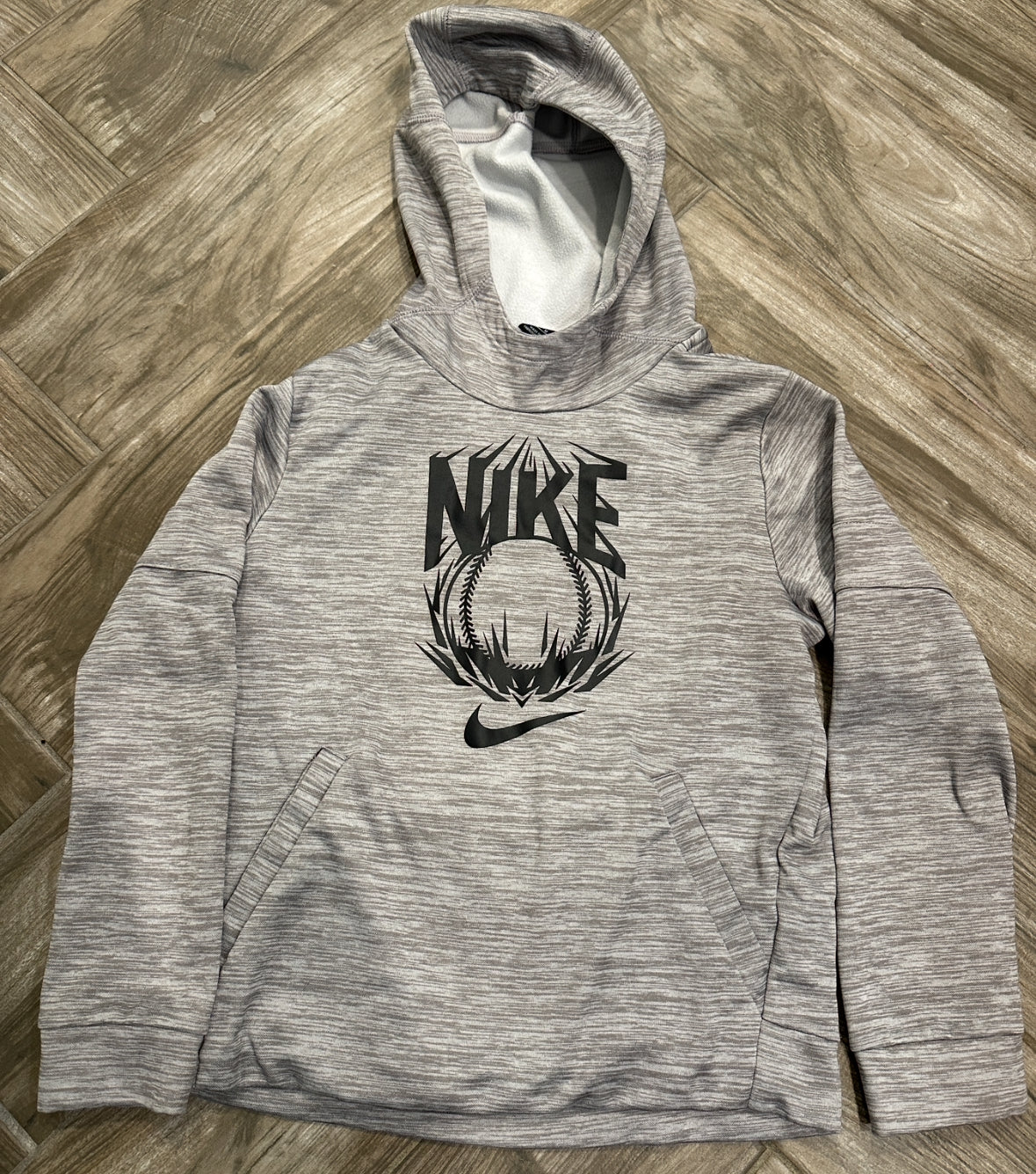 #218 Sz YM Nike Hoodie