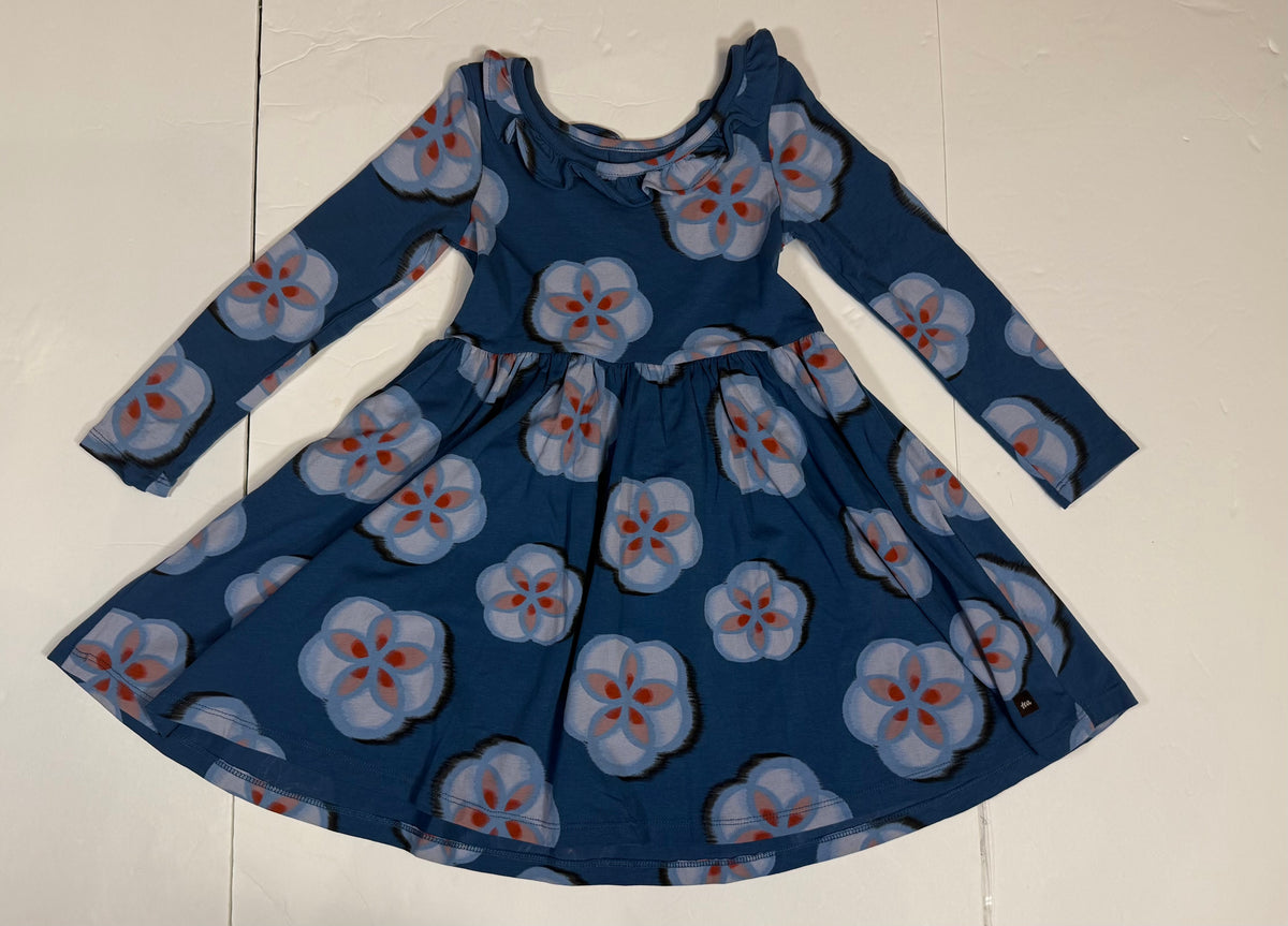 #141 Girls 5 Tea Blue Long Sleeve Dress with Florals