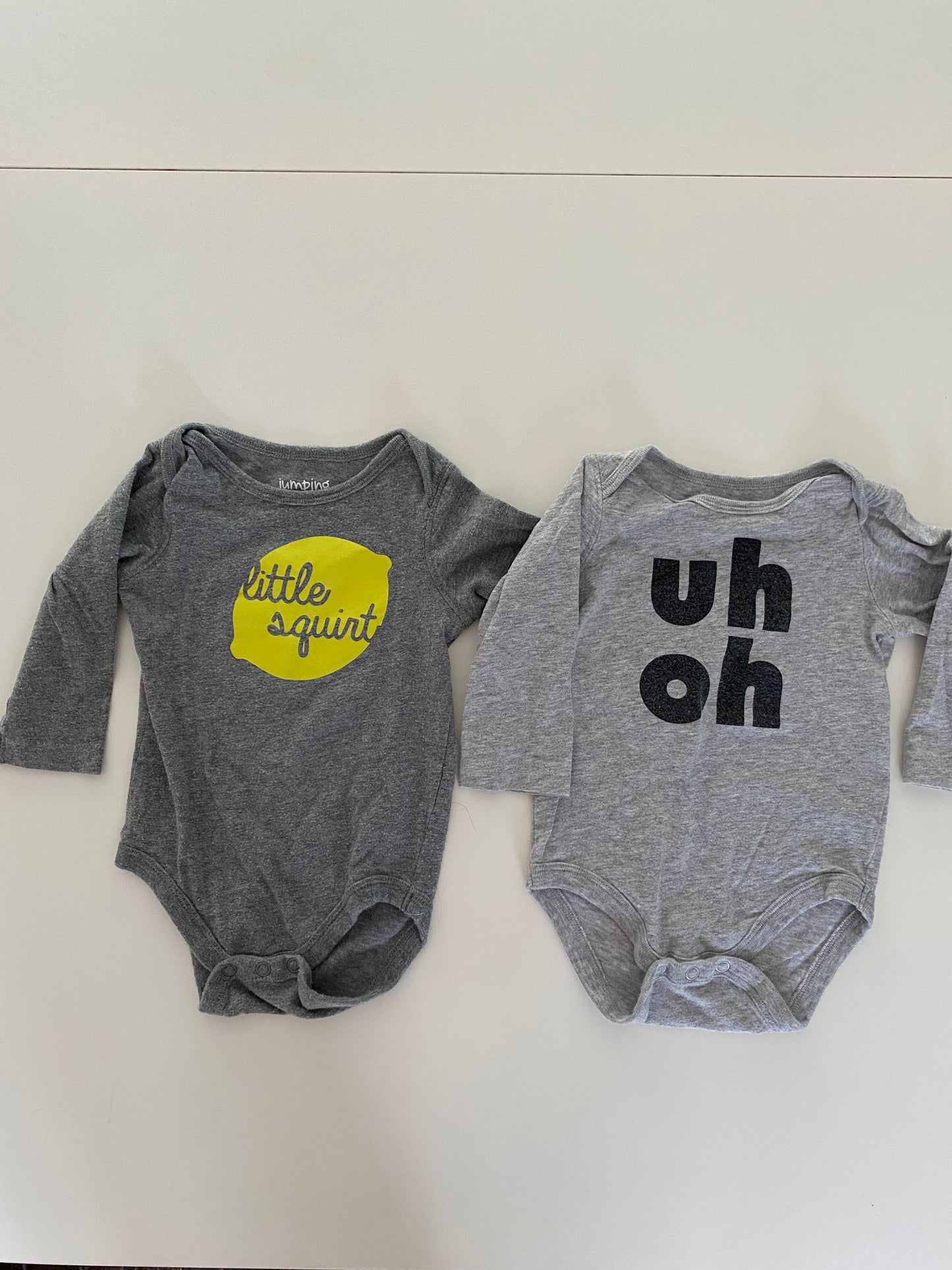 #117, Gender Neutral 9M, Uh Oh & Little Squirt gray onesie set, GUC