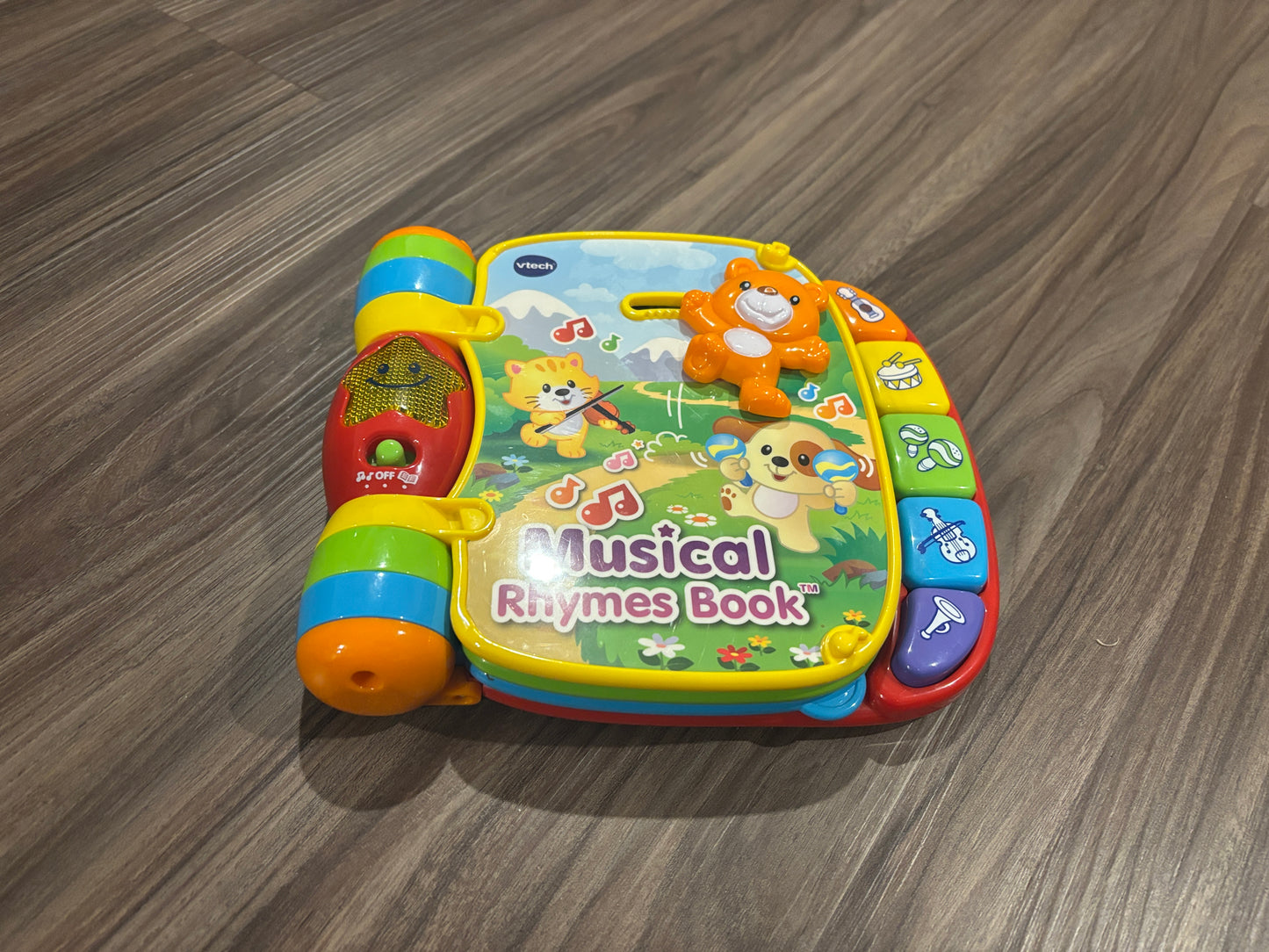 #138 - - VGUC VTech - Musical Thymes Book - PU 45236