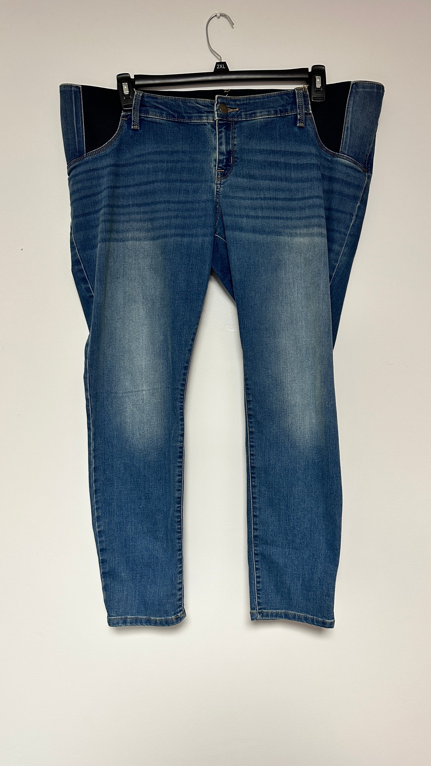 #87 Isabel Maternity womens jeans size 16 reg