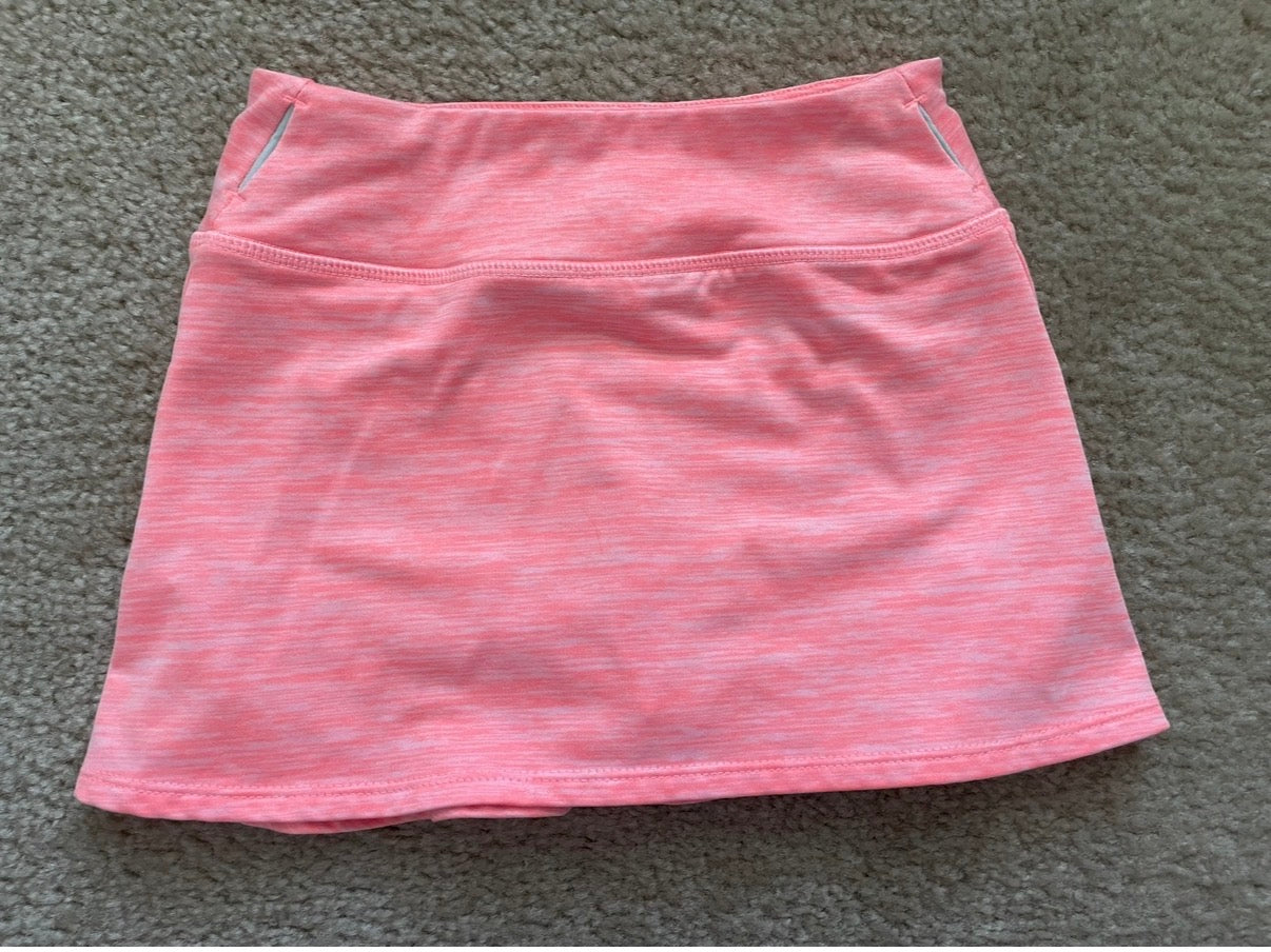 Seller 71: Vineyard Vines girls XS (5/6) skort