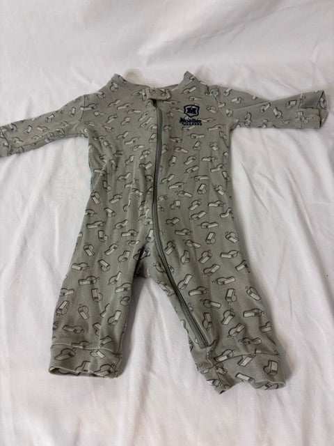 #90 Moeller Baby Gray Footless Sleeper Pajamas Size 12 Months