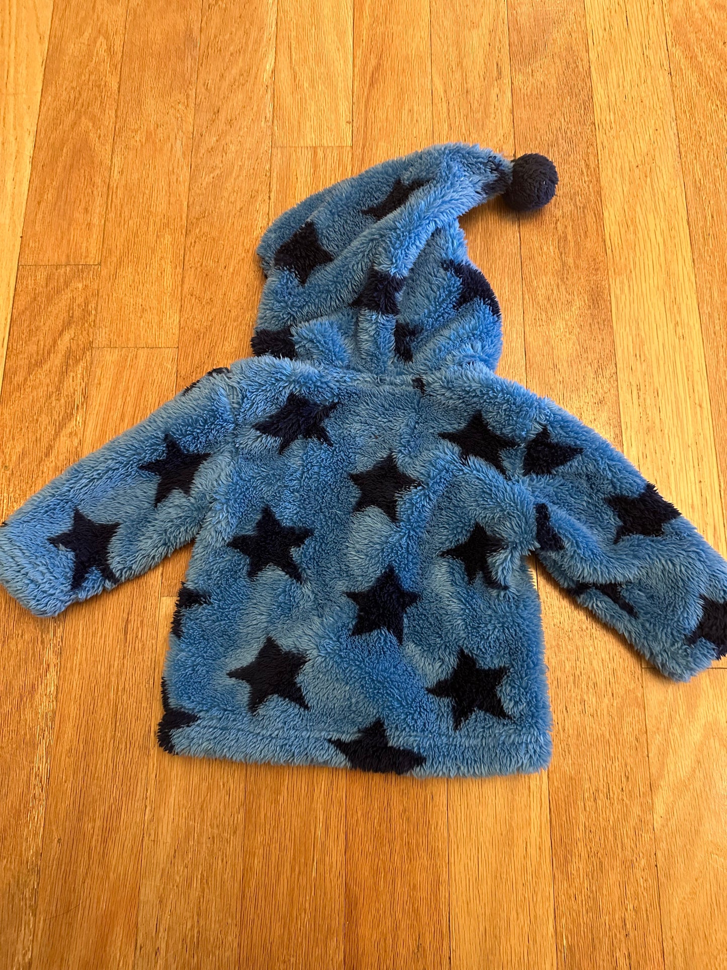 #105 Hanna Anderson fuzzy star jacket 6-12 months
