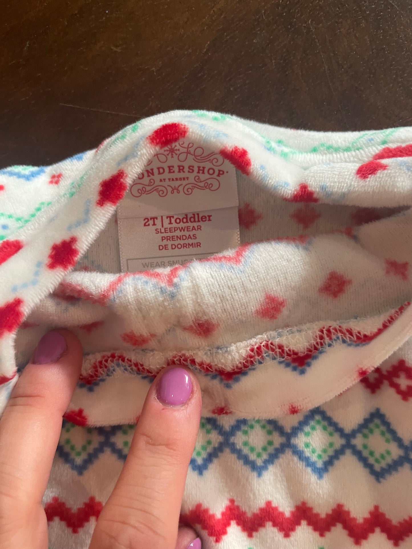 #199 Unisex isle Henley Christmas pajamas size 2T EUC
