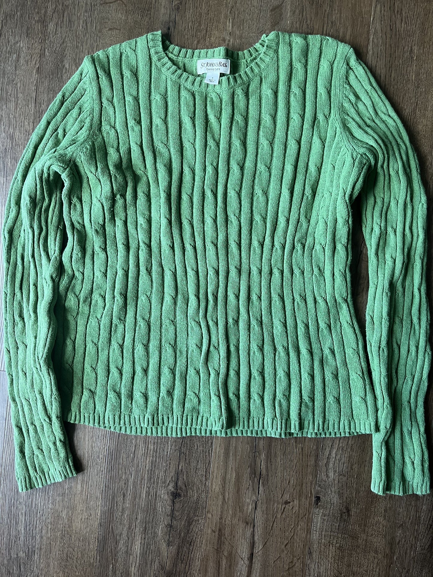 #124 Women's Green Cable Knit Sweater S