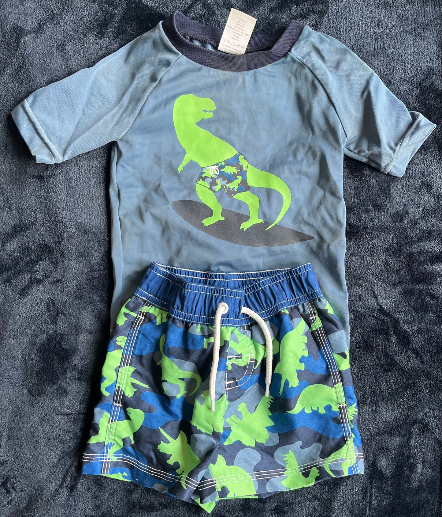 Seller #13 Gymboree 6-12 months boys 2 piece swim set