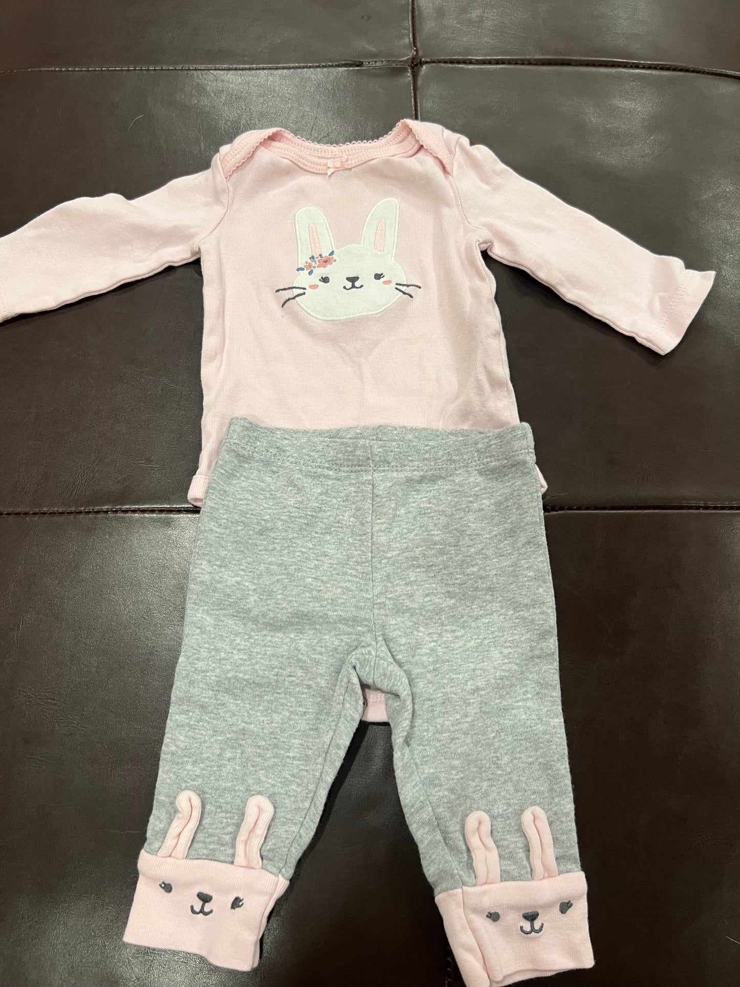 #24 size 3 months bunny outfit