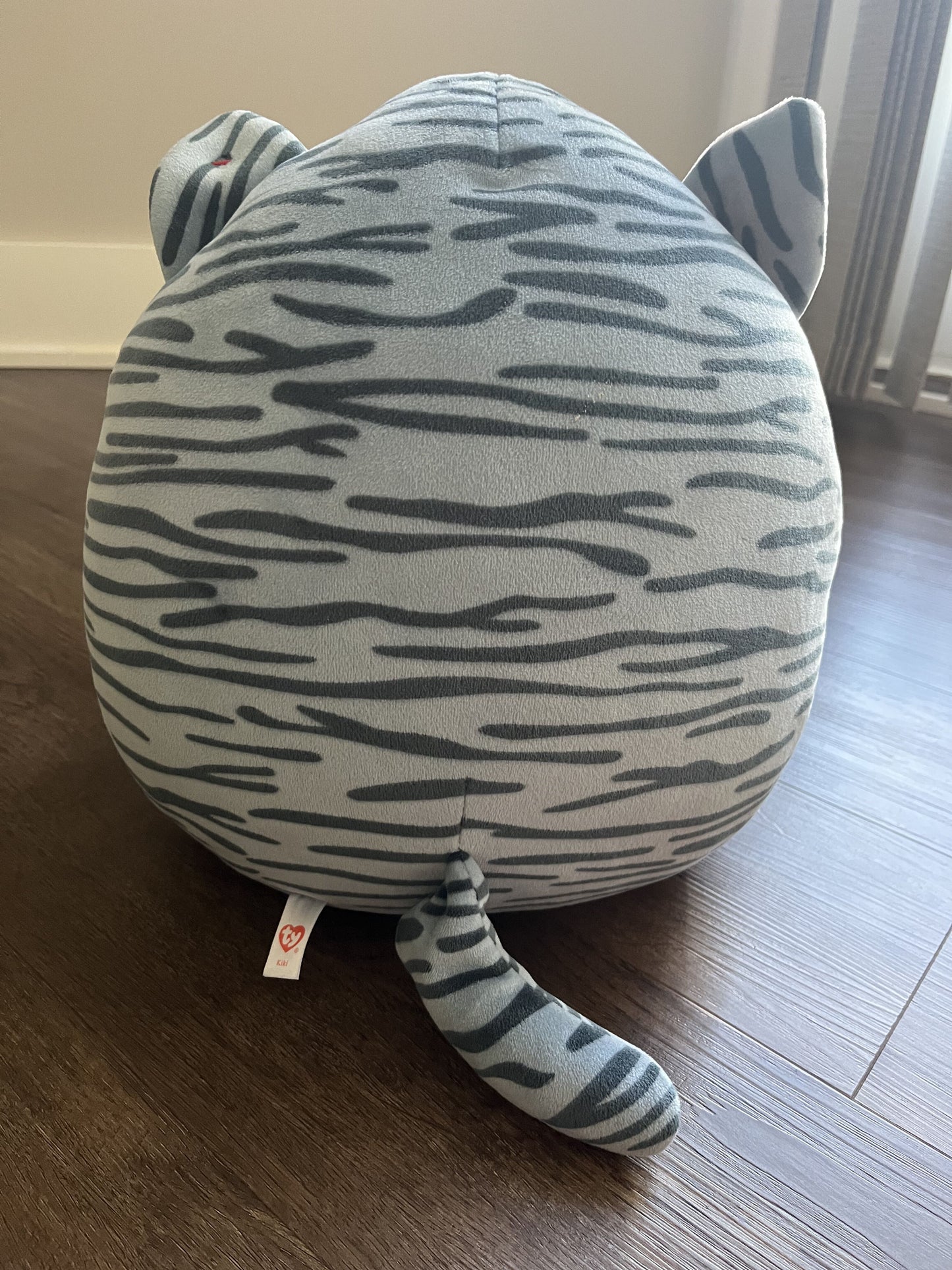 #124 Kiki Ty Squish a Boos 12"