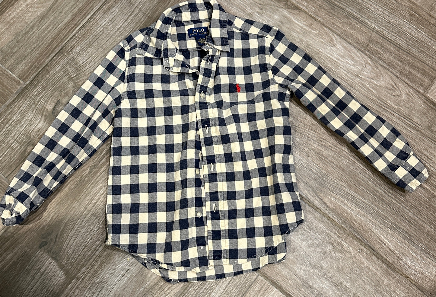 #218 Sz 5 Polo long sleeve button up