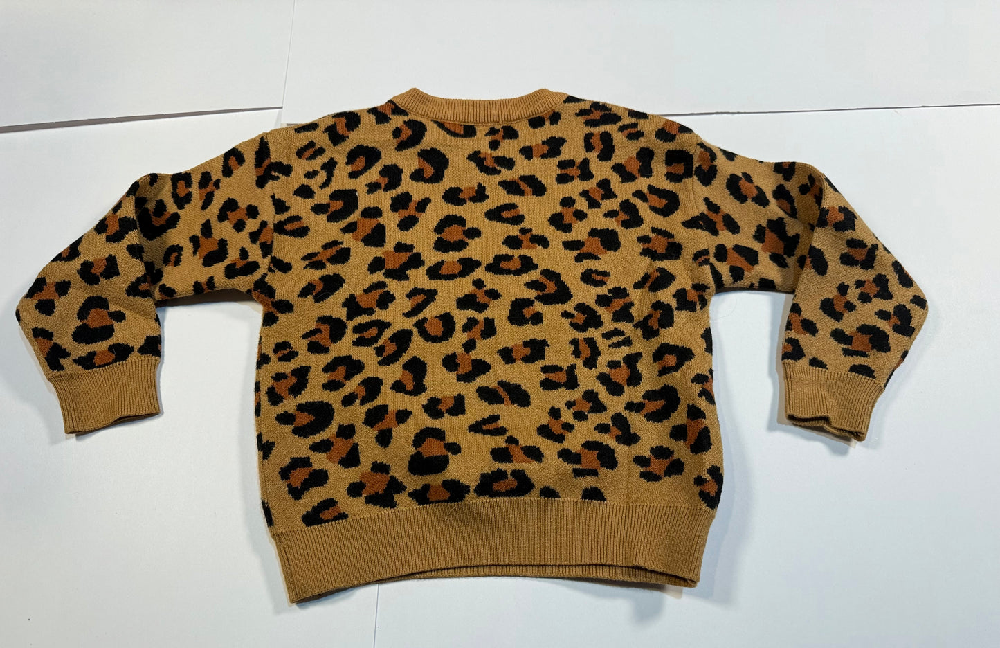 #180 Girls 3T Leopard Sweater (2 available)