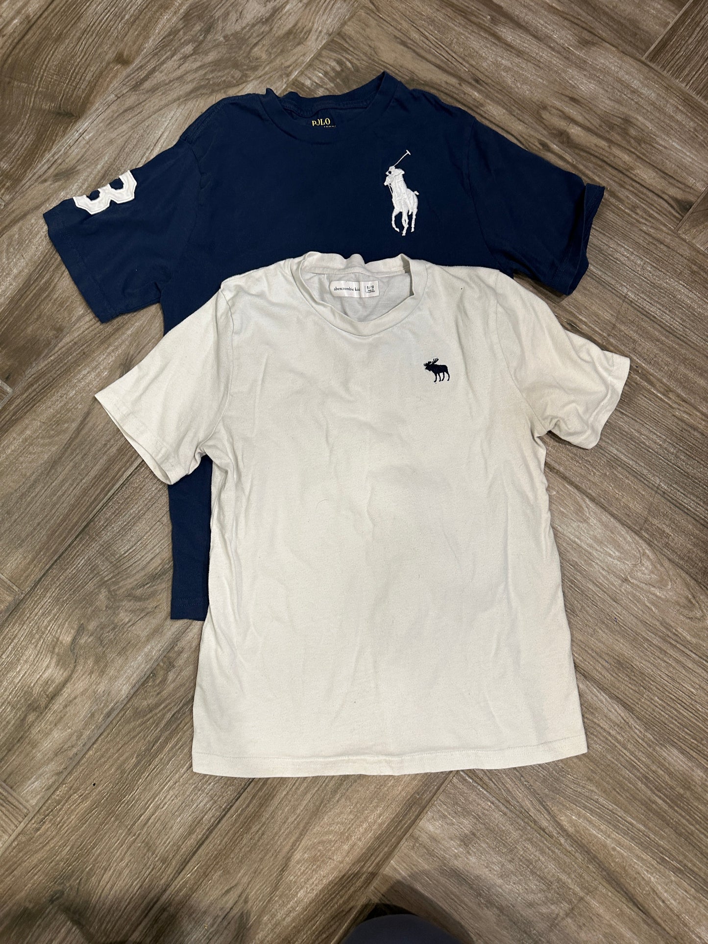 #218 szYm polo & Abercrombie tshirt lot *reduced*