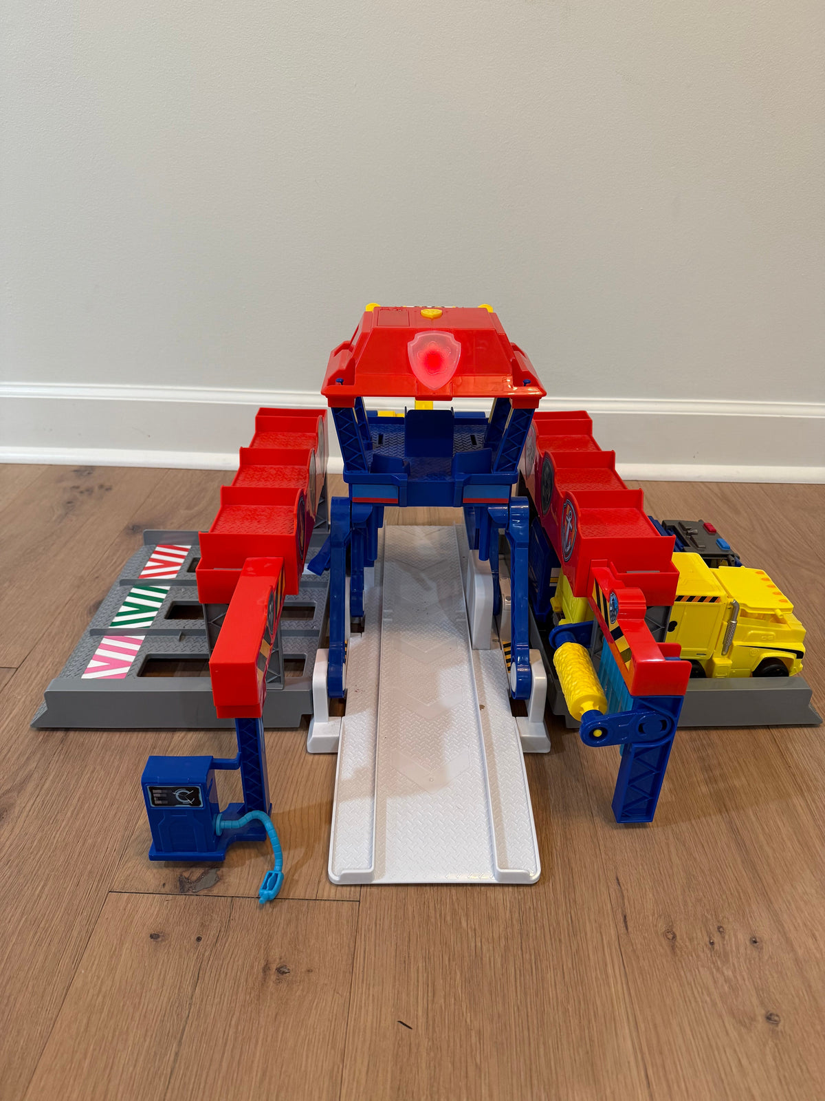 #21 • Paw Patrol Truck Stop HQ with Chase's Truck