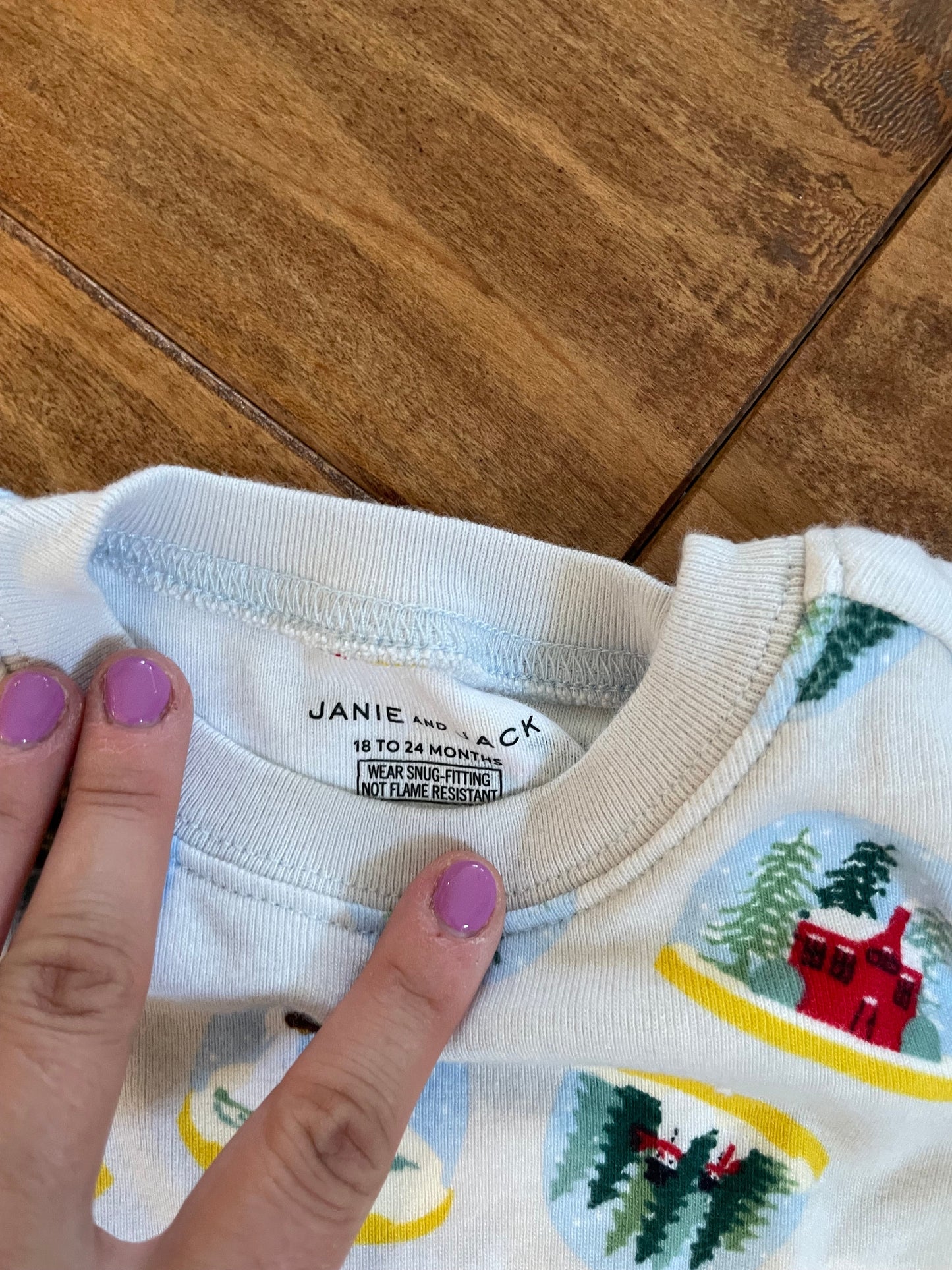 #199 Boys Janie and Jack winter pajamas size 18-24 months EUC