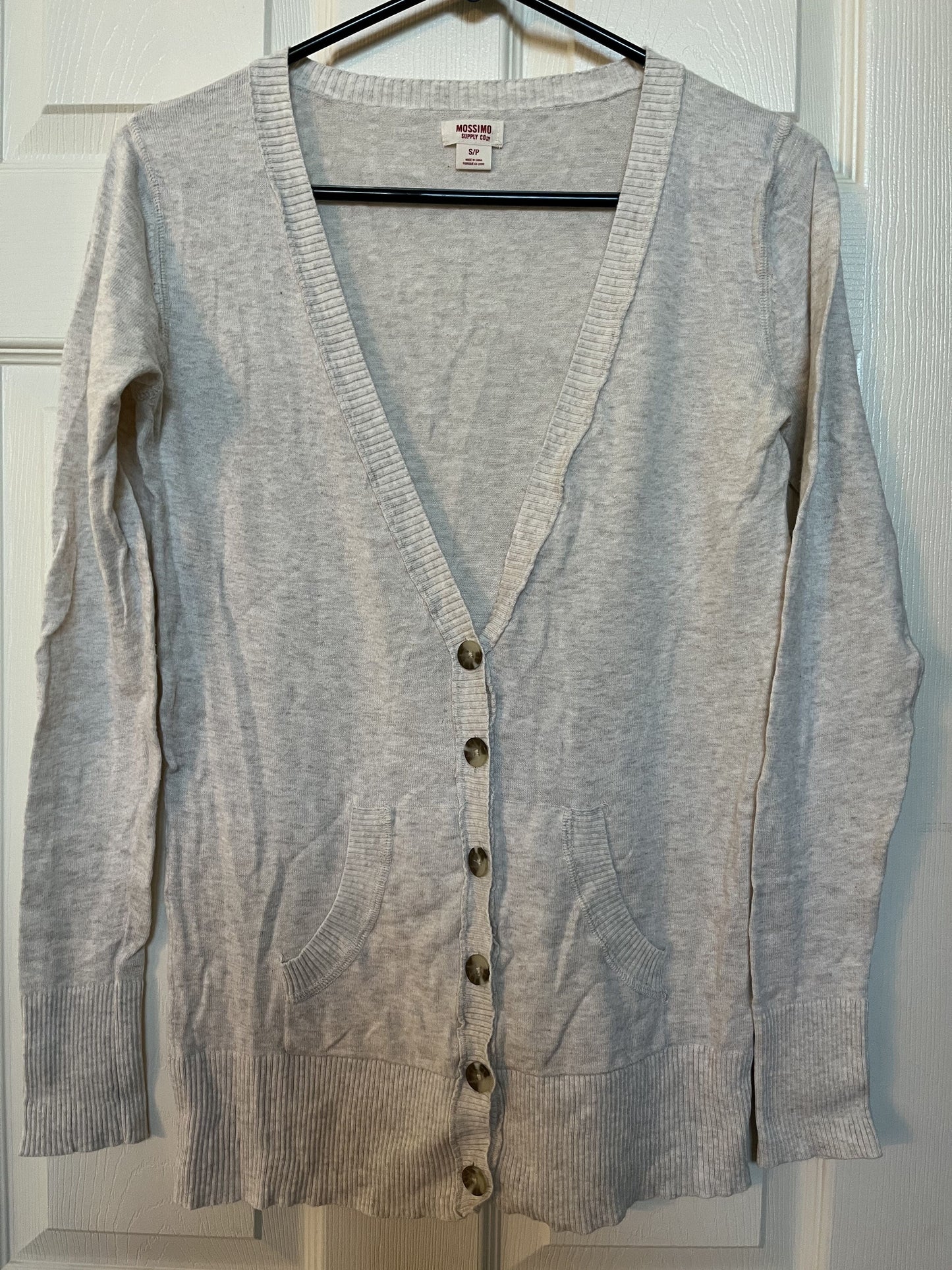 #124 Women's Light Beige V-Neck Cardigan Size S