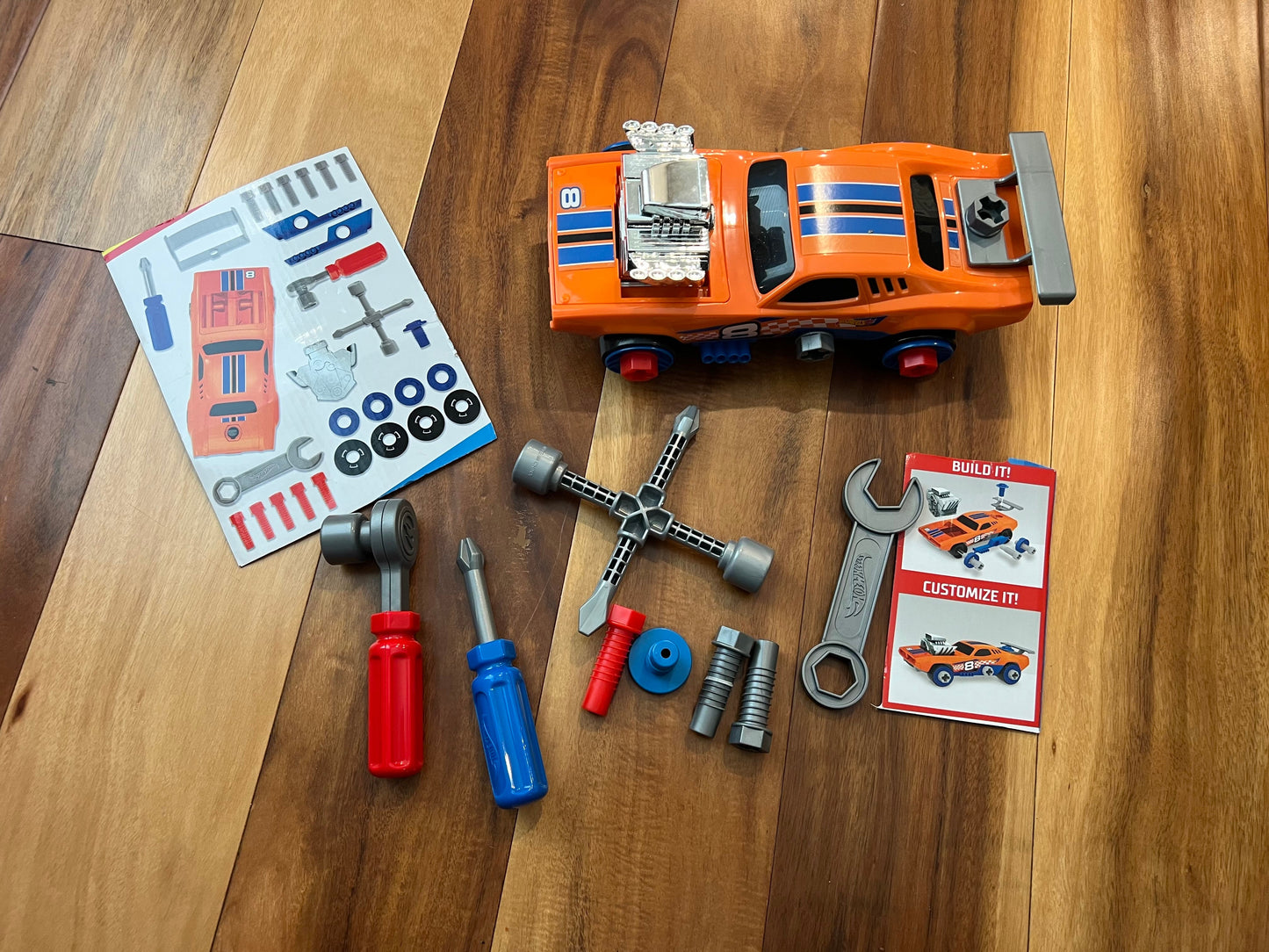 Seller 130 Hot Wheels build a car - EUC - boys girls -ages 3 4 5 6 7