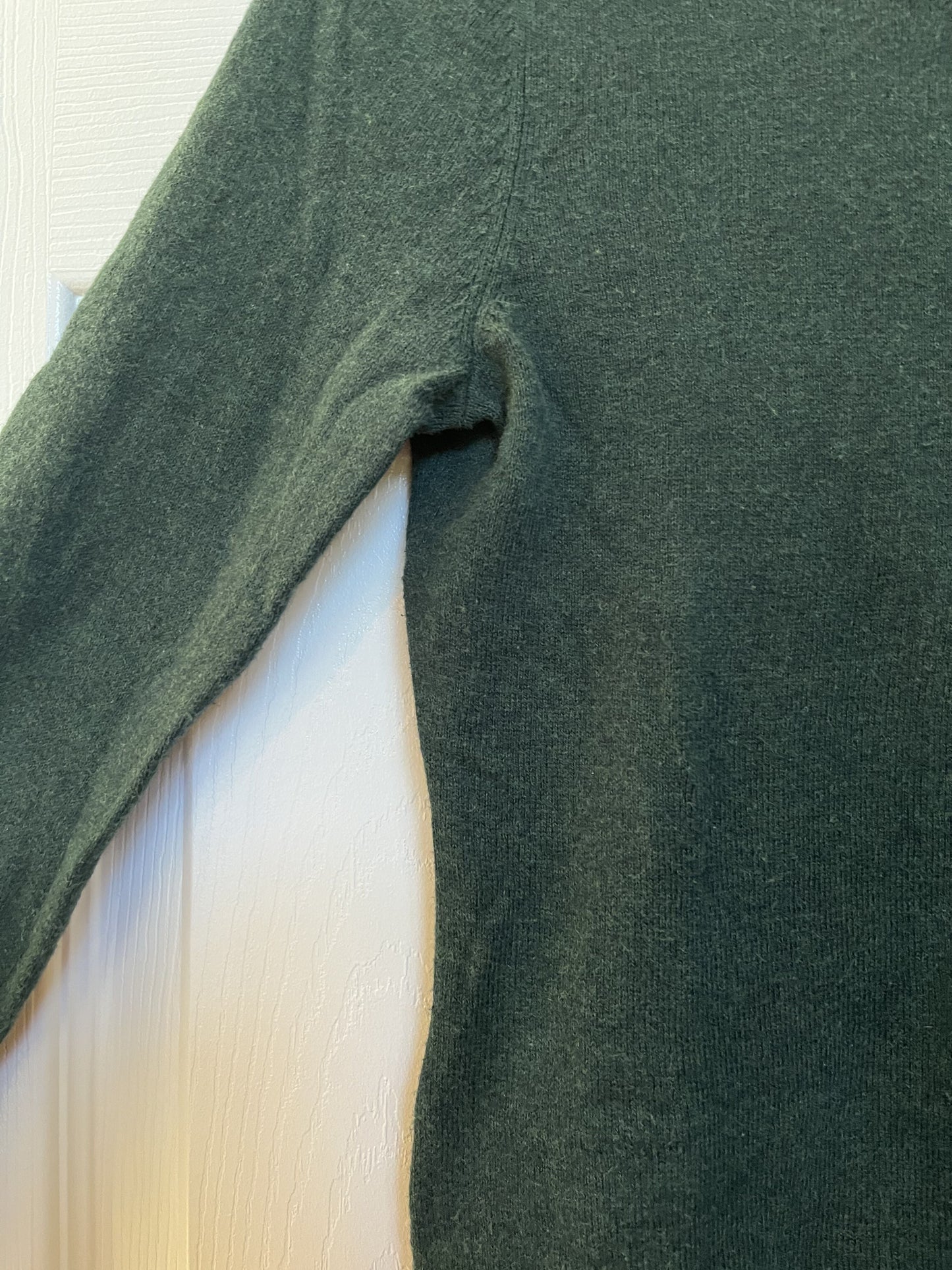 #124 Gap Women's 3/4 Sleeve Hunter Green Cardigan Size S