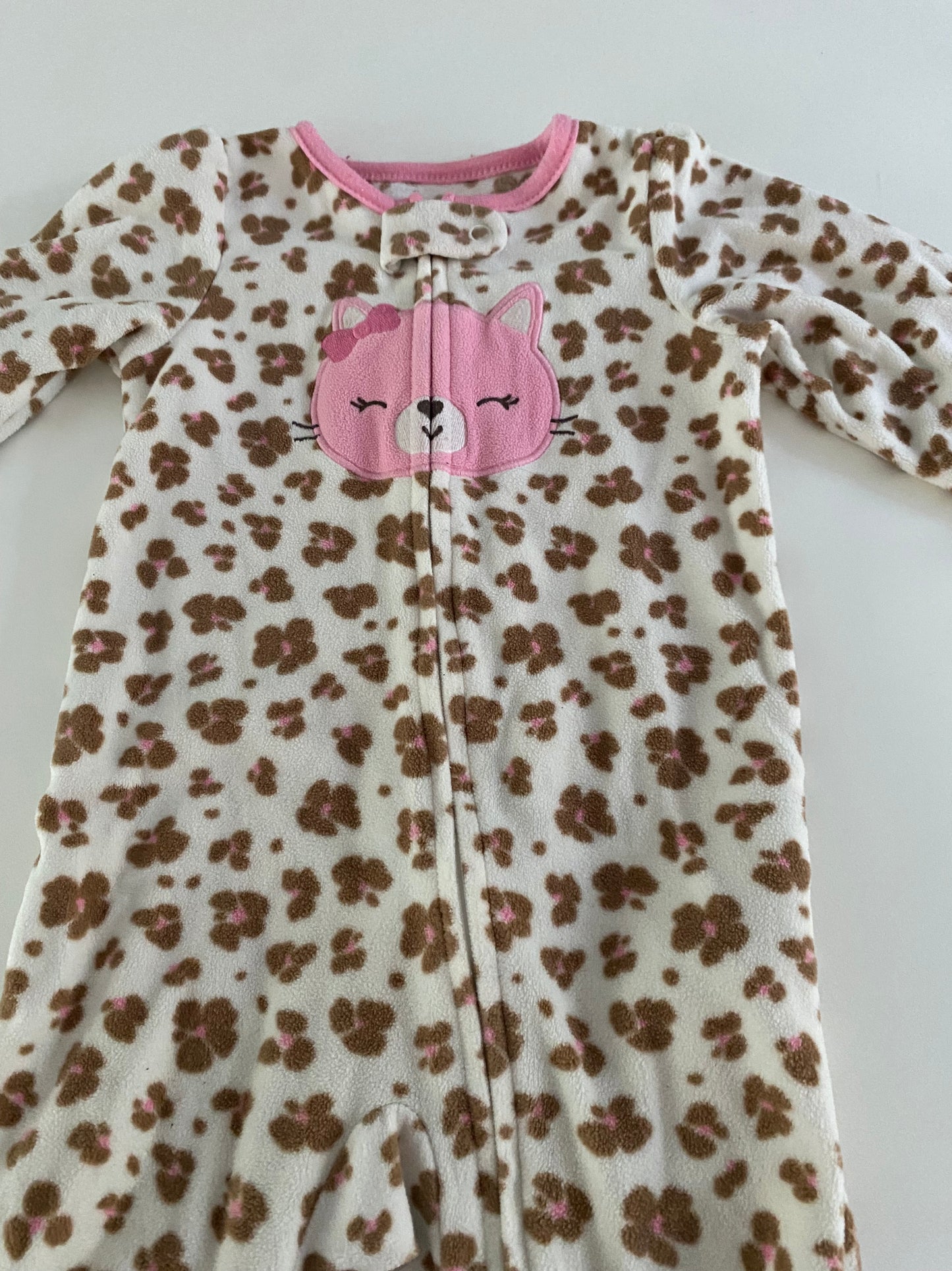 #117- Girls 6-9M, Carter’s leopard print kitty fleece footed pajamas, VGUC