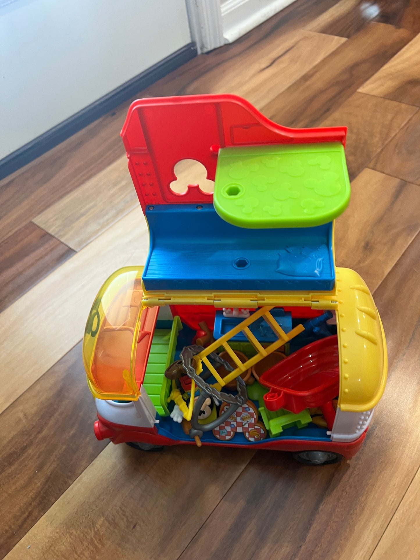 Seller 130 Boys Girls Mickey Camping vehicle EUC - boys girls -ages 18 24 2 3 4