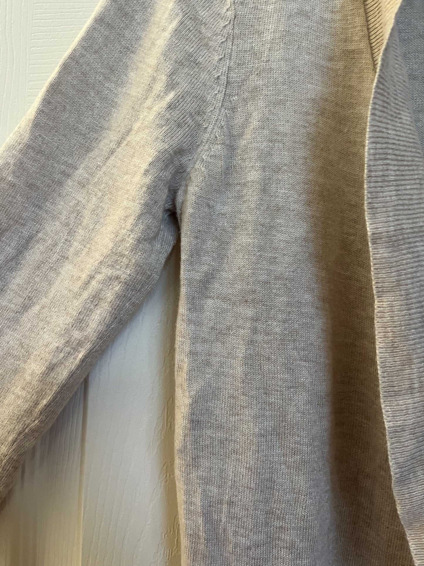#124 Women's Cream Open Front Cardigan Size M