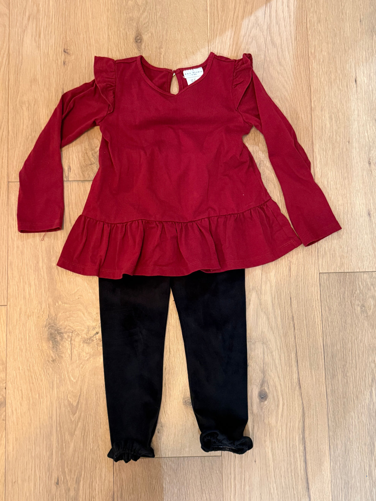 #21 • Girls • Max Studio • 3T • EUC