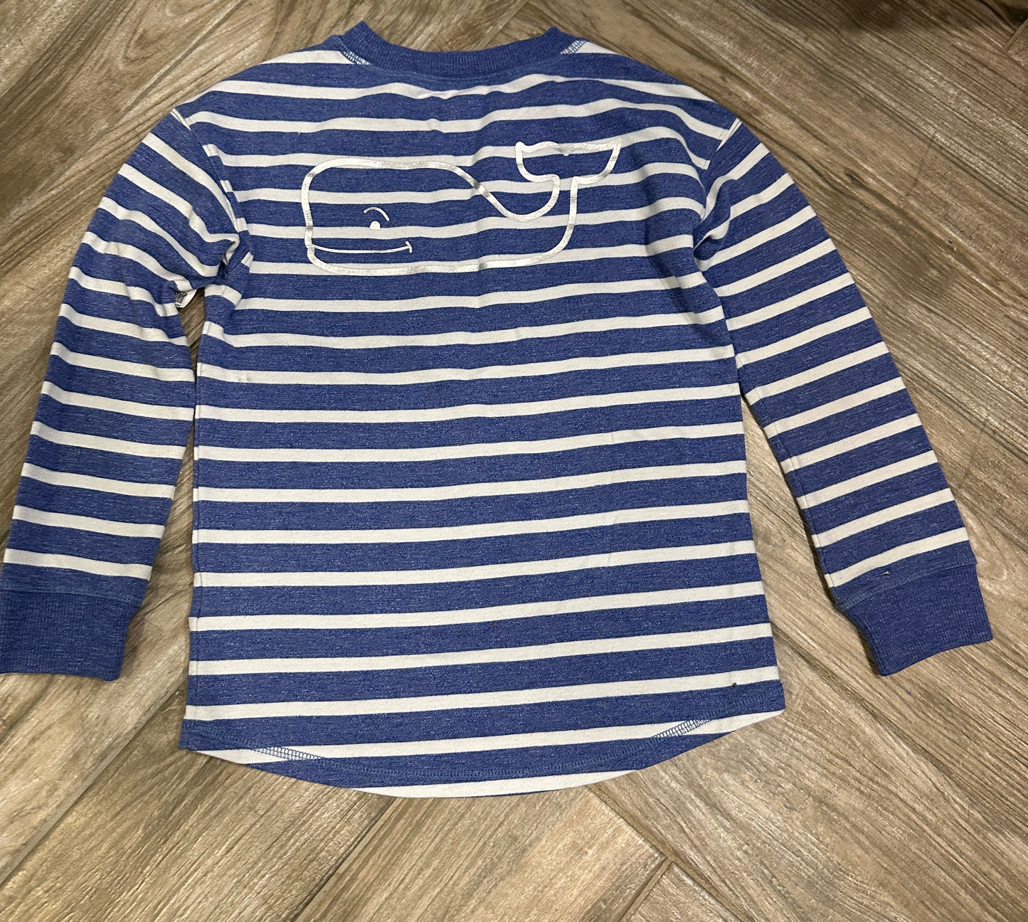 #218 Sz ys (7-8) vineyard vines long sleeve