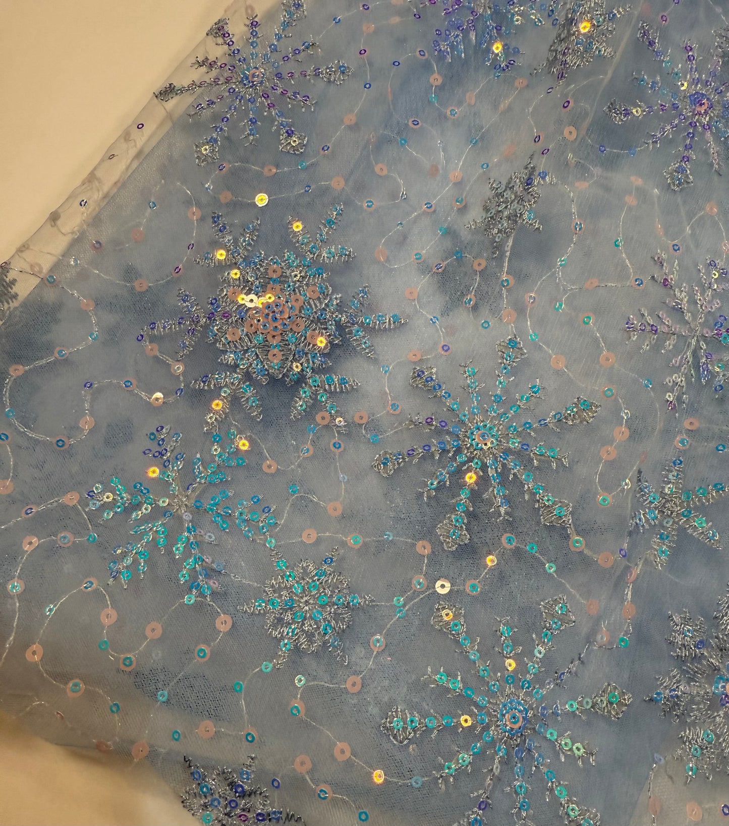 #180 Girls 5 Only Little Once Frozen Tulle Snowflake Cape and Princess Dress