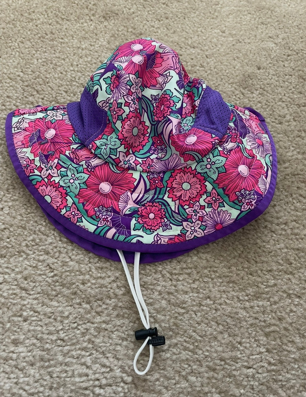 Seller 71: Sunday Afternoon girls sun hat, 2-5 years