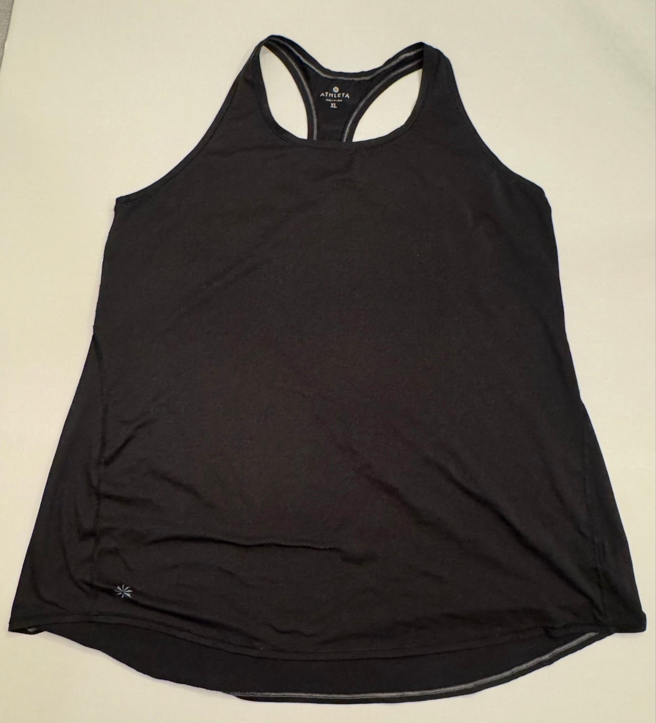 Seller #34 Athleta Women Tanktop Size XL