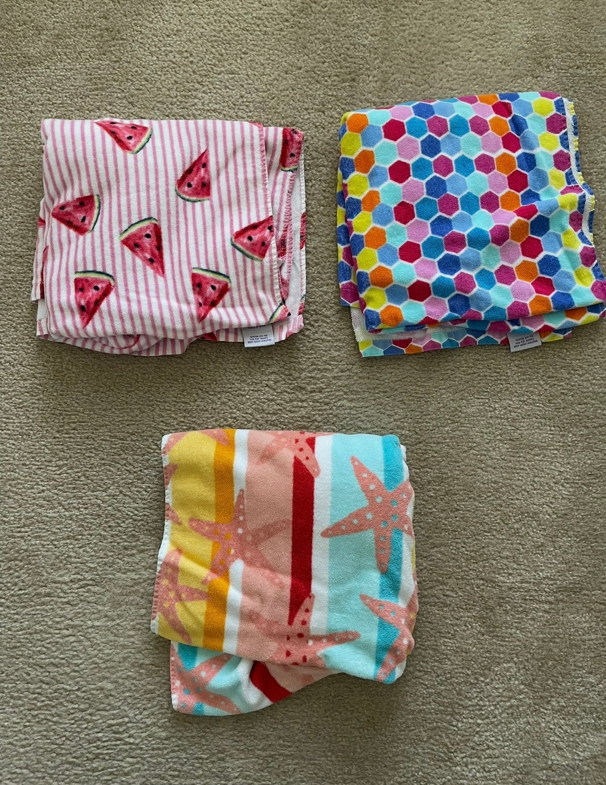 Seller 71: Hooded swimsuit towels