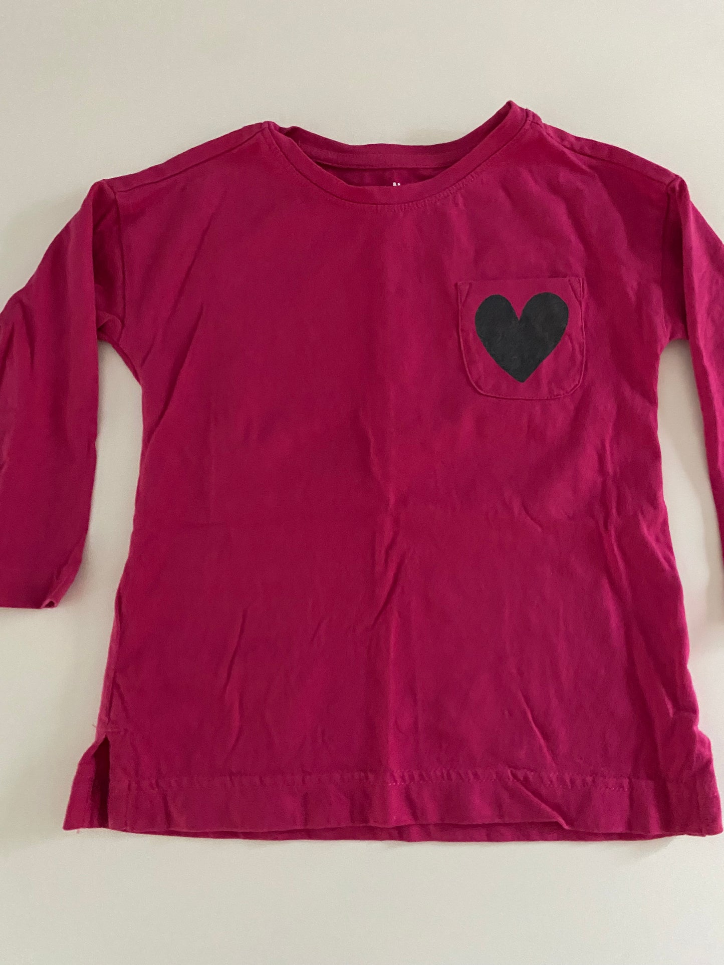 #117- Girls 2T, Primary pink heart shirt, EUC