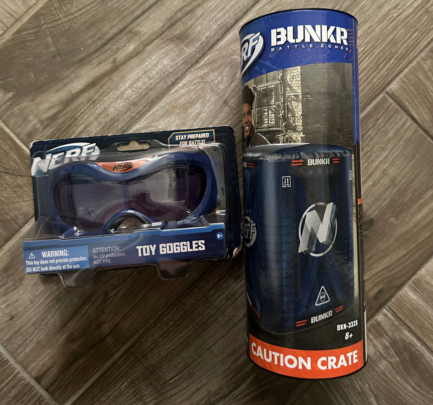 #218 nIB Nerf accessories