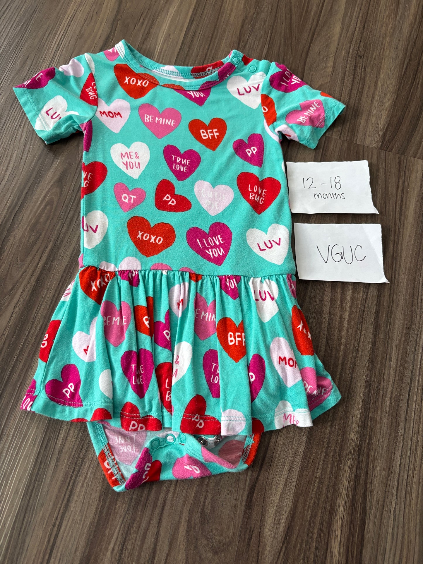 #138 - 12-18 Mo - VGUC Posh Peanut - Heart Bodysuit Twirl - PU 45236