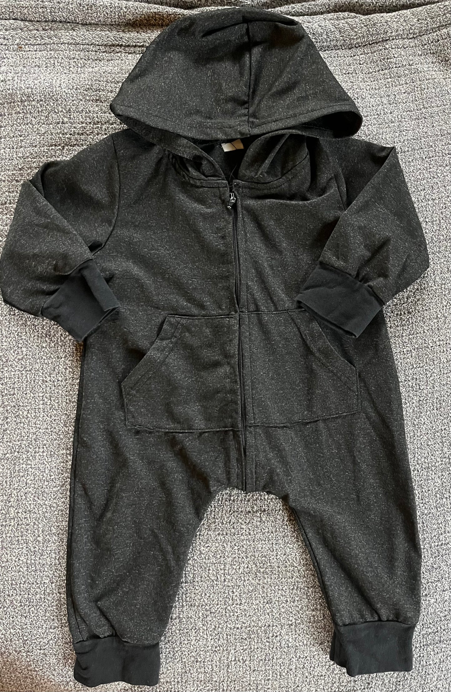 Seller #13 No tag - fits like size 3-6 months black lightweight hooded romper