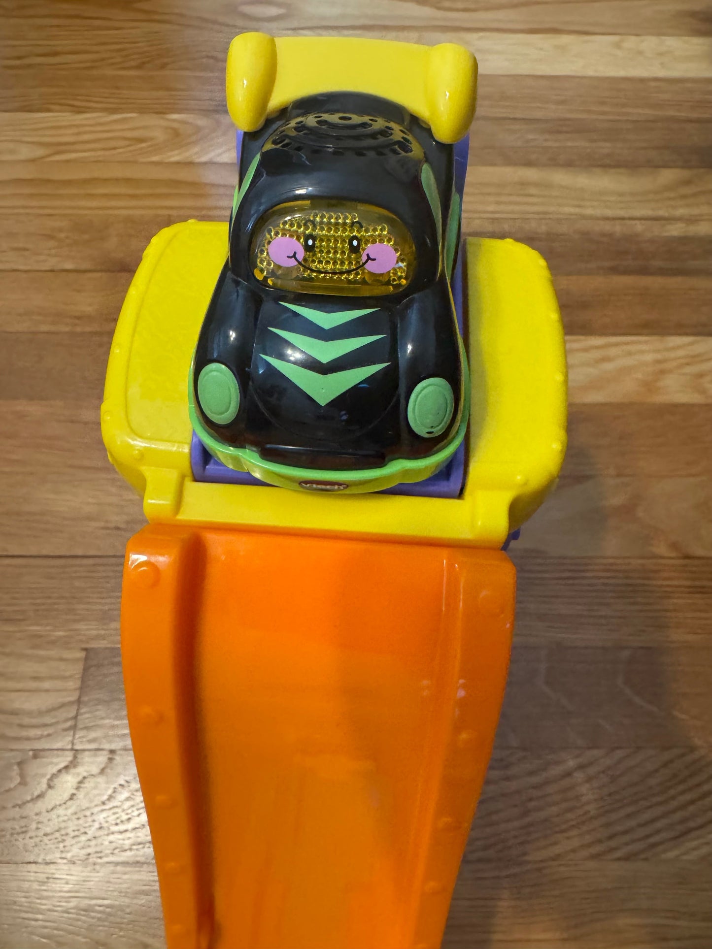 REDUCED #92 v teck go car toy racetrack like new