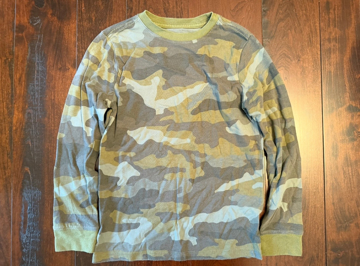 #28 Cat & Jack Camo Long-Sleeve Tshirt - Boys Small 6/7