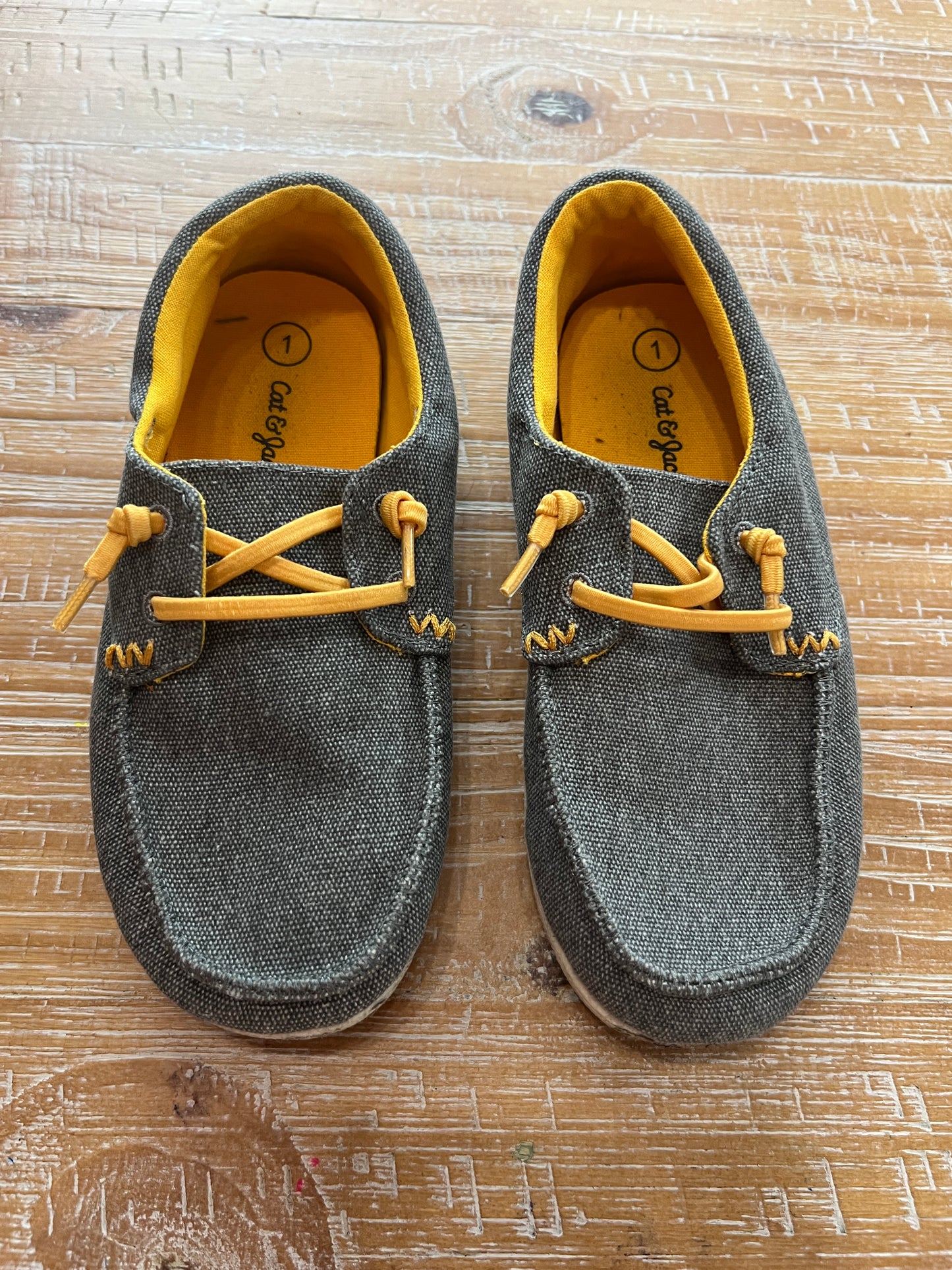 Seller #159 C&J Boys shoes Sz 1