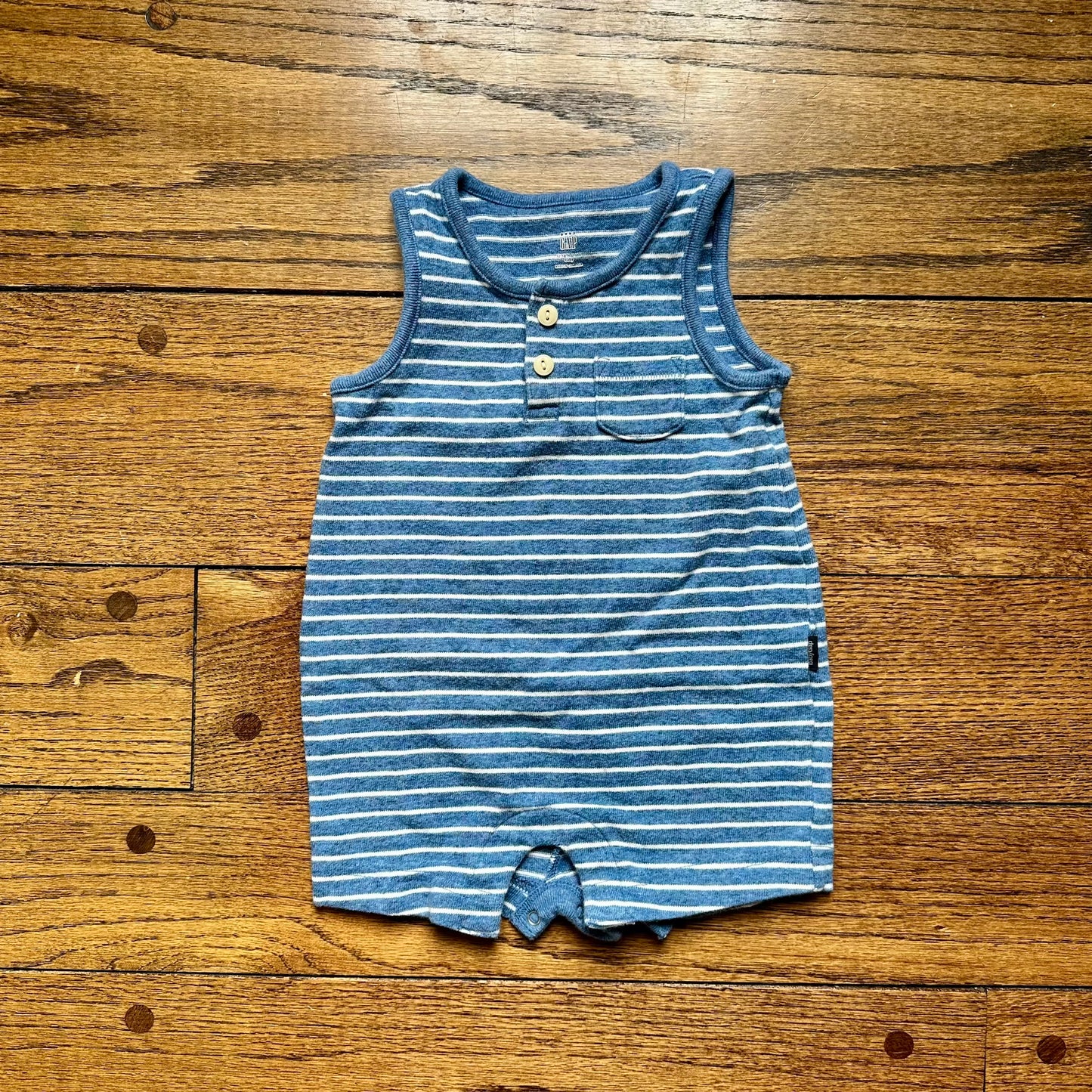 #95 EUC Boys Gap Blue Striped Tank Romper, size 12-18 months