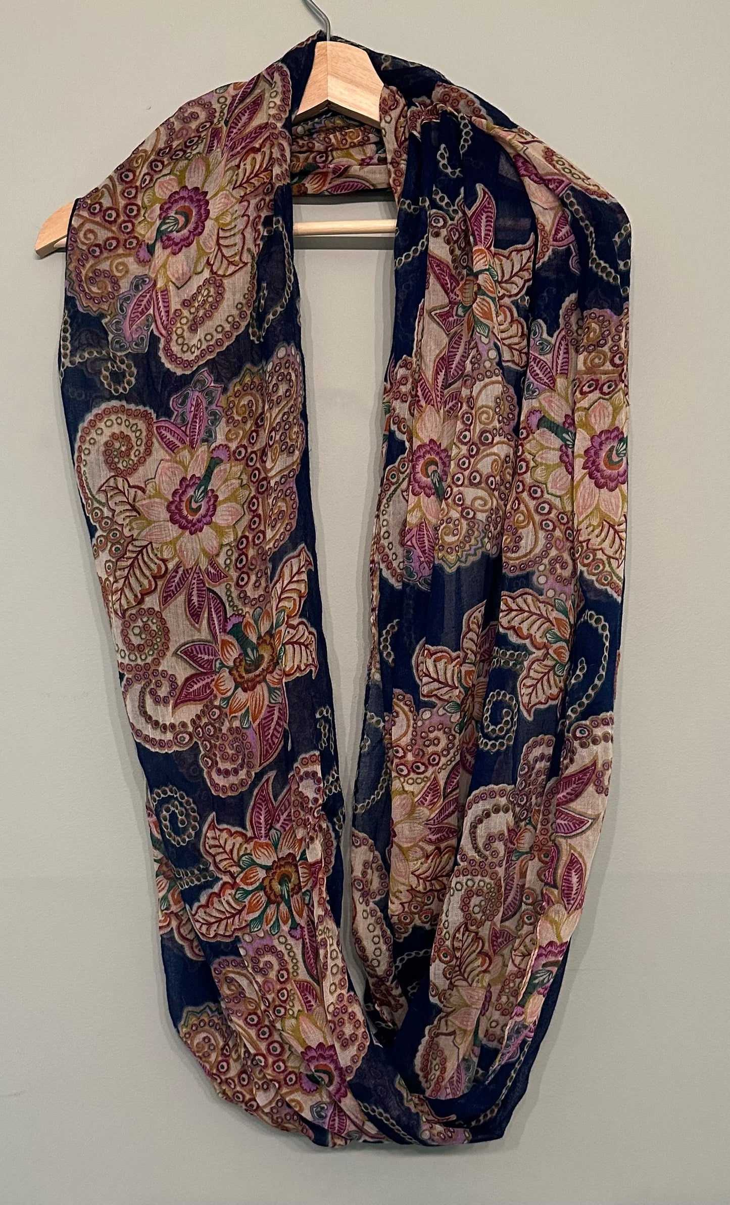 Seller #168 Women’s Infinity Scarf