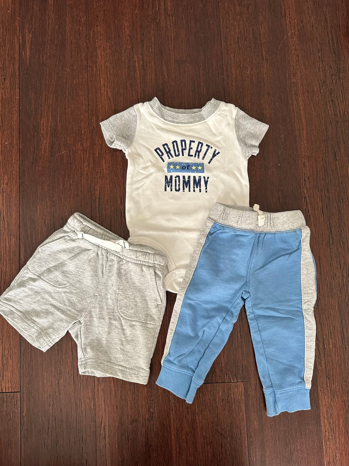 Seller 42, Carters Bundle, tee/pants/shorts, Boys 9M